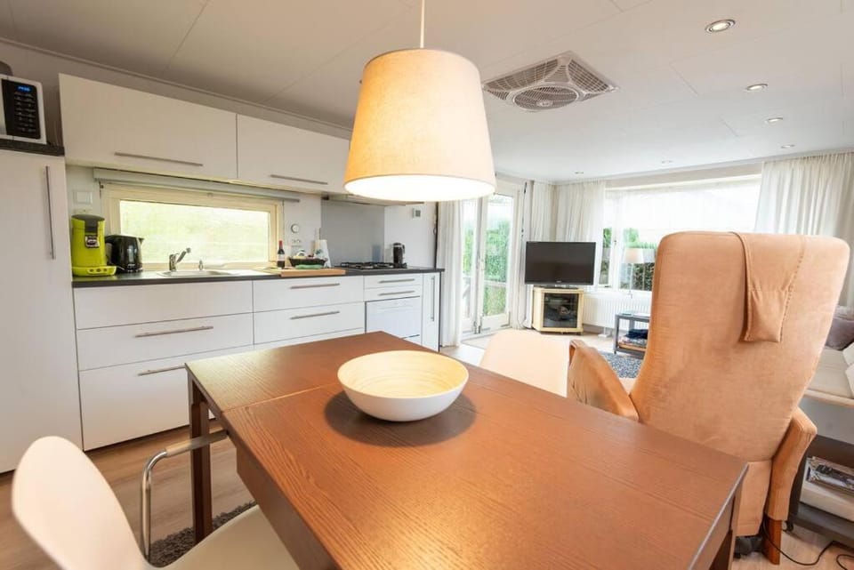 Knus huisje op kindvriendelijk park met zwembad House in Gelderland, Netherlands
