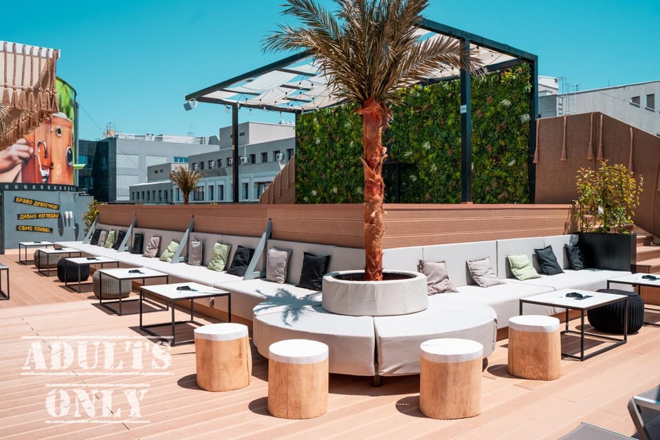 Patio, Seating area