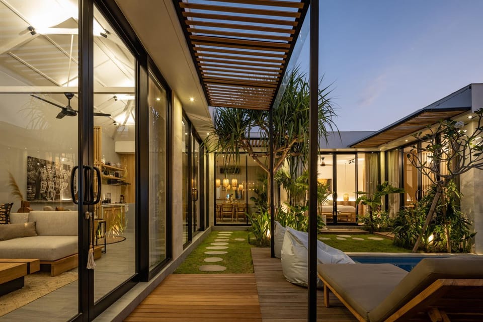 Garden, Garden, Balcony/Terrace, Garden view, Pool view, Swimming pool, sunbed
