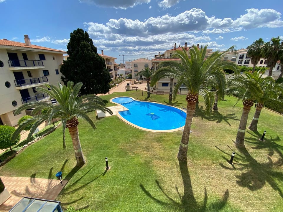 Nearby landmark, Day, Garden, Garden view, Pool view, Swimming pool
