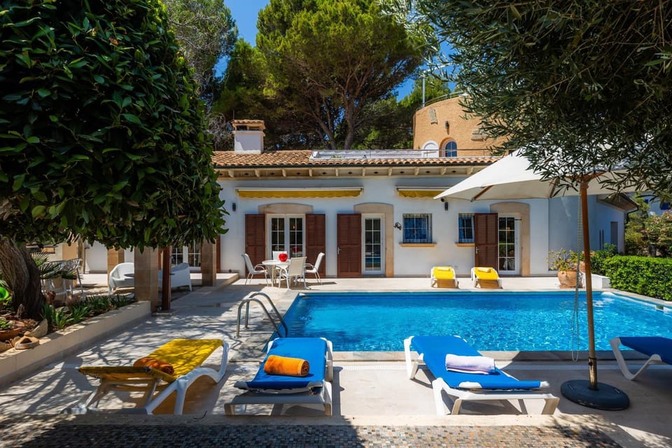 Property building, Living room, Swimming pool