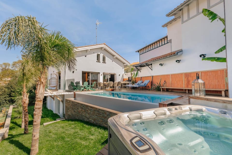 Garden, Garden, Hot Tub, Garden view, Swimming pool, sunbed
