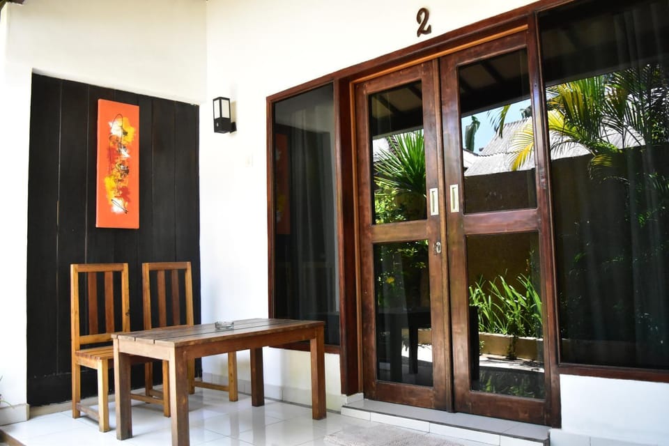 Dining area, Breakfast