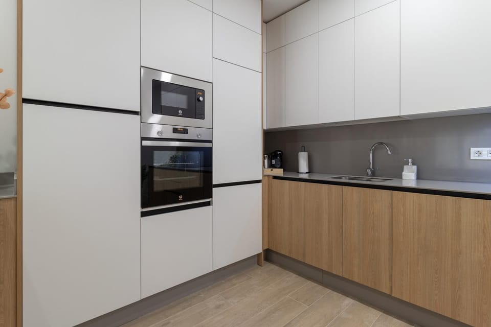 Coffee/tea facilities, Kitchen or kitchenette, minibar, oven, pet friendly, stove, toaster
