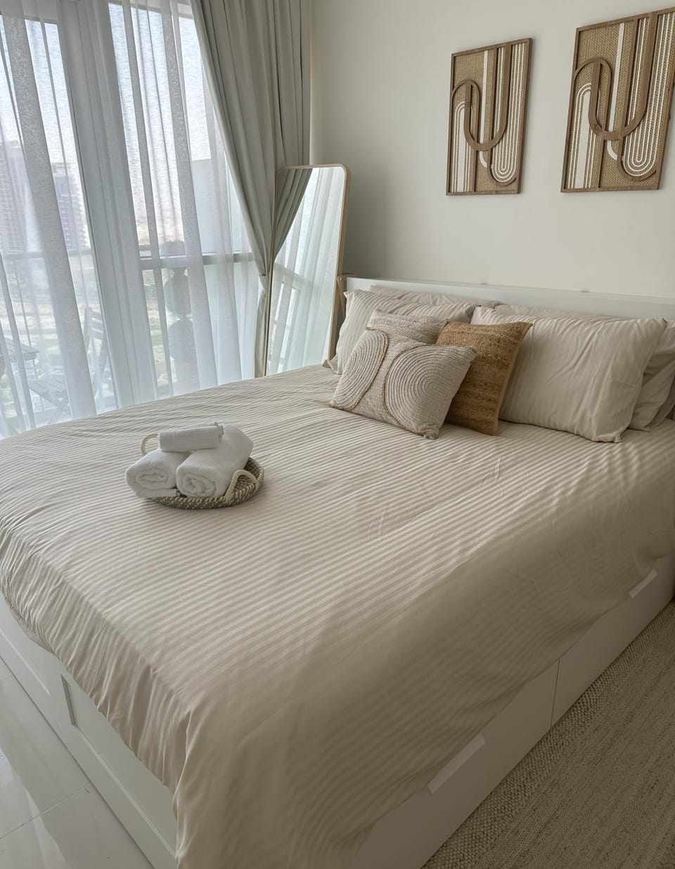 Tranquil Studio in Damac Hills Apartment in Dubai