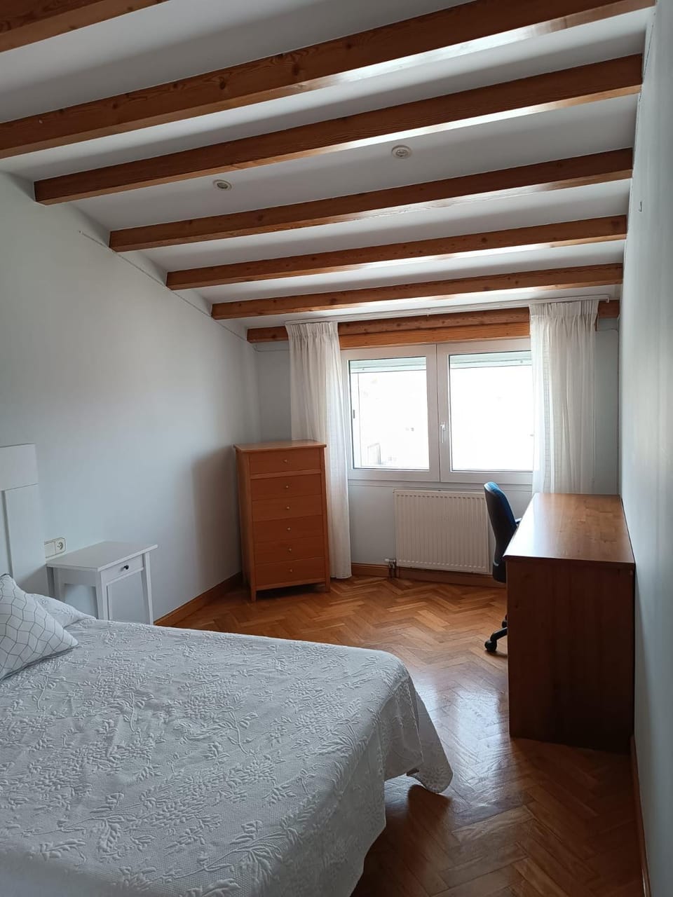 Apartamento Sleeps 6 with Garage Apartment in Cambados