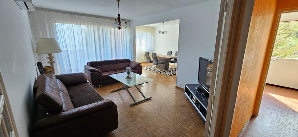 Joli apparemment, lumineux, spacieux et ensoleillée Apartment in Provence-Alpes-Côte d'Azur