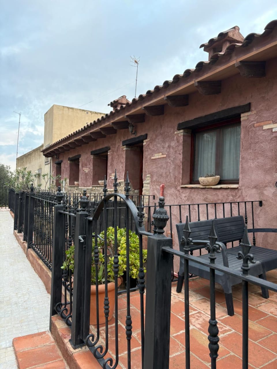 Property building, Facade/entrance