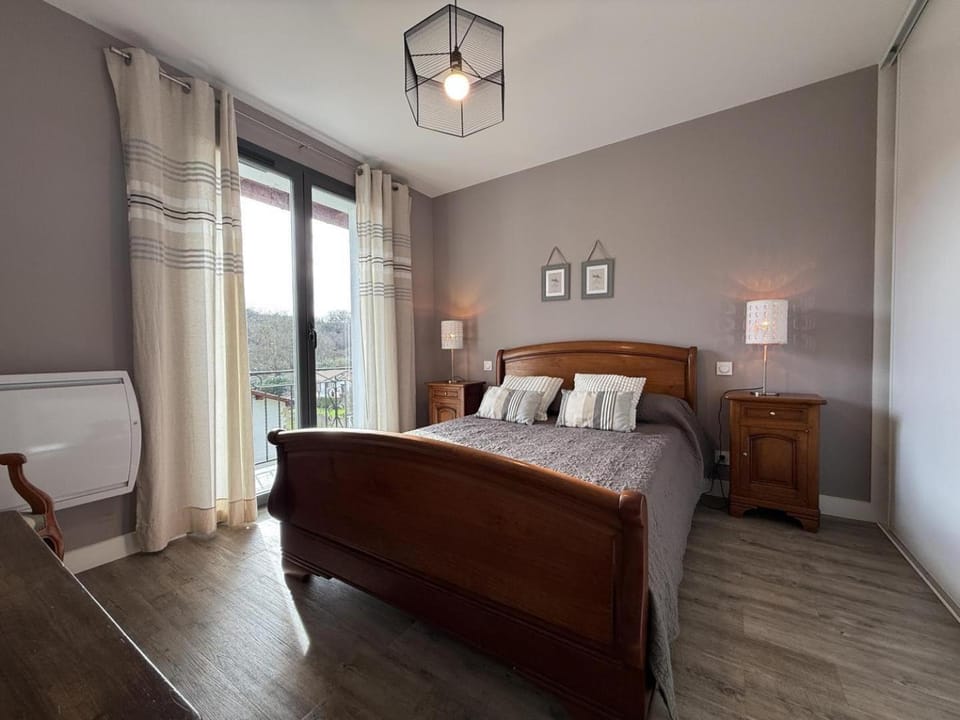 Iduzki-alde bi House in French Basque Country