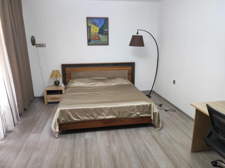 Bed, Photo of the whole room, Bedroom, hair dresser