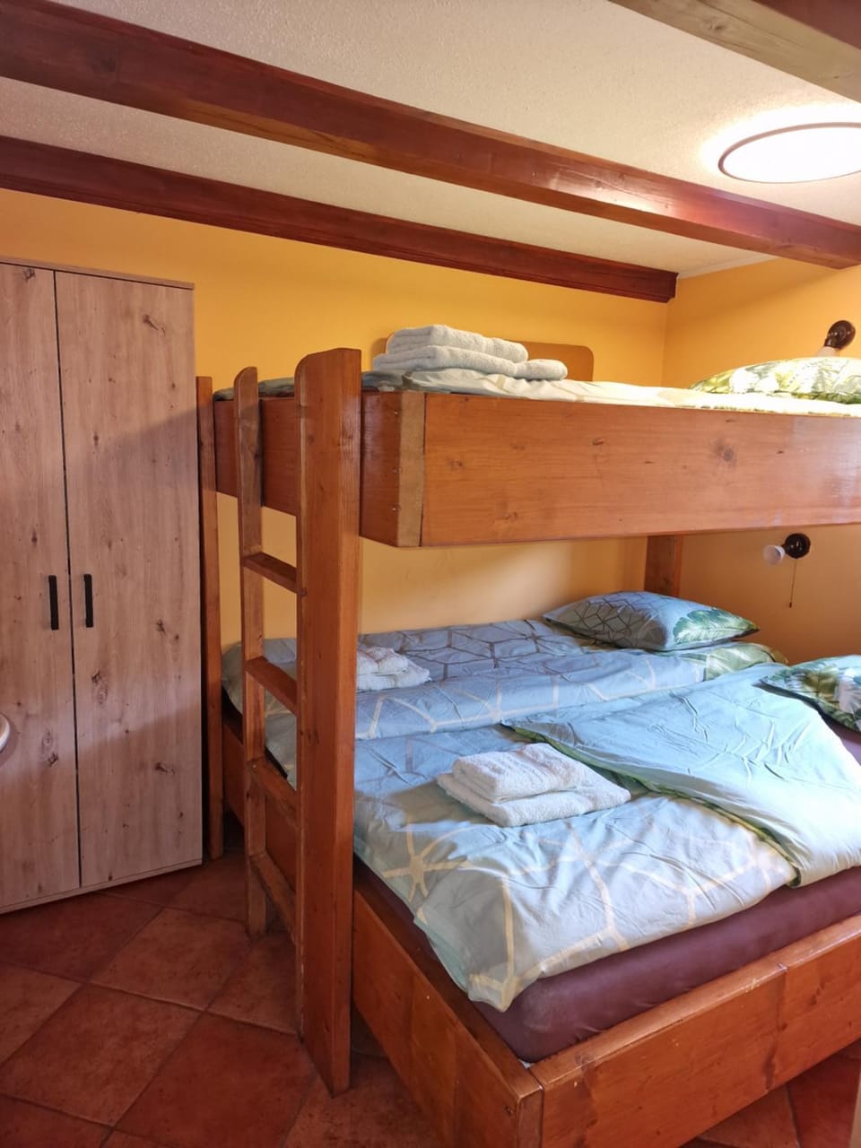 Bedroom, bunk bed, wardrobe
