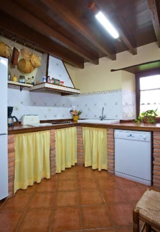 La Casa del Campo By Silastur Country House in Asturias