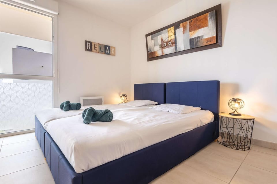 Appartement avec terrasse à 450m de la plage Apartment in Occitanie