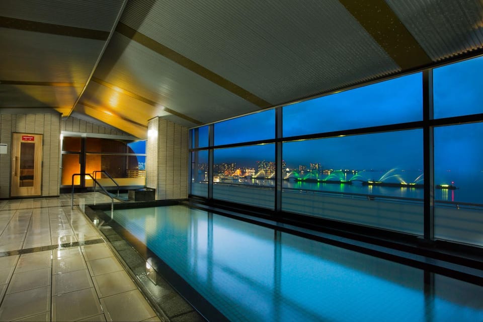 Hot Spring Bath, Swimming pool
