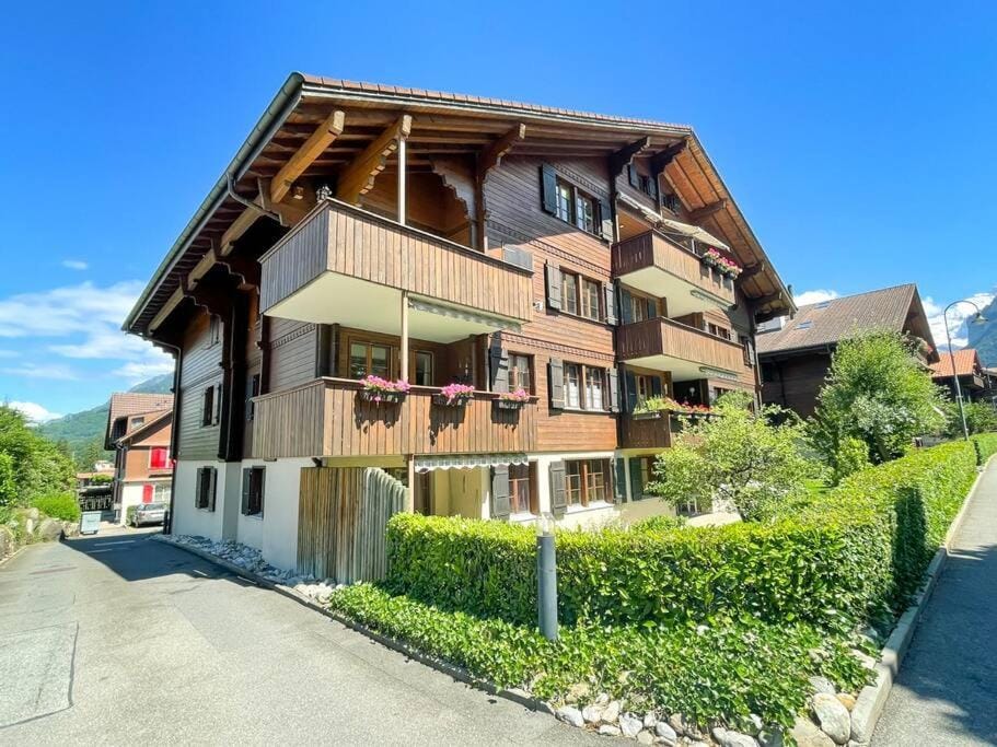Property building, Spring, Day