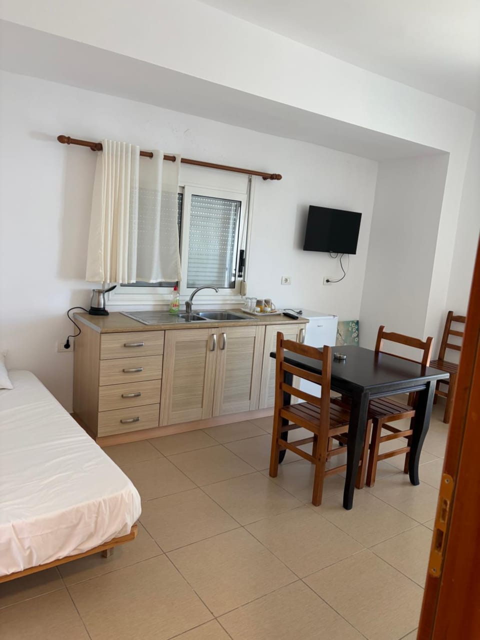 Ilias family rooms Apartment in Vlorë County, Albania