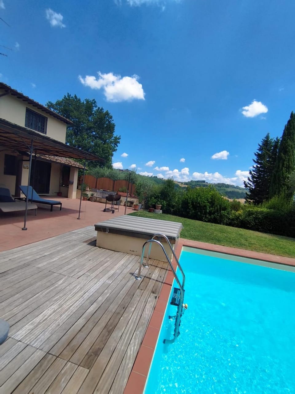 Balcony/Terrace, Pool view, Swimming pool, sunbed