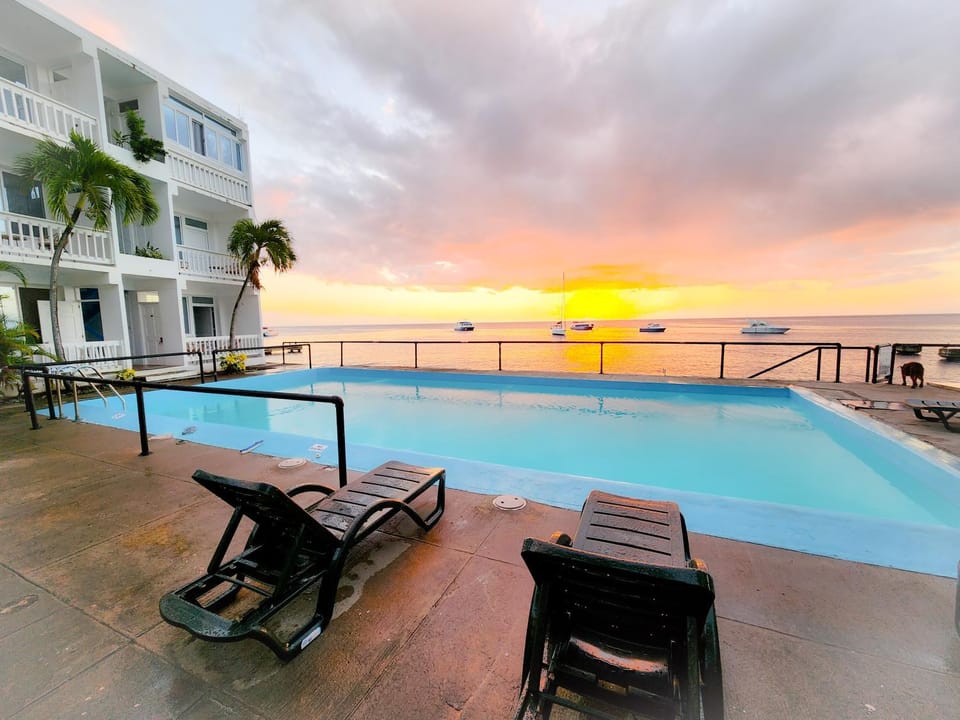 Sea view, Swimming pool, Sunset