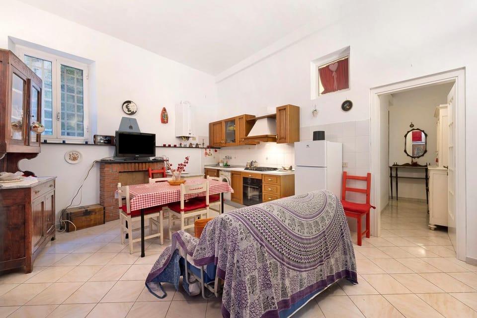 Property building, Living room