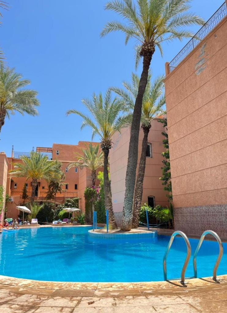 Riad Au village touristique avec piscine House in Marrakesh