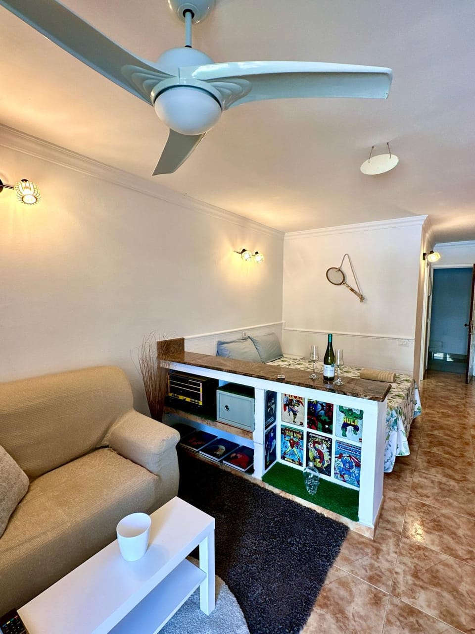 Communal lounge/ TV room