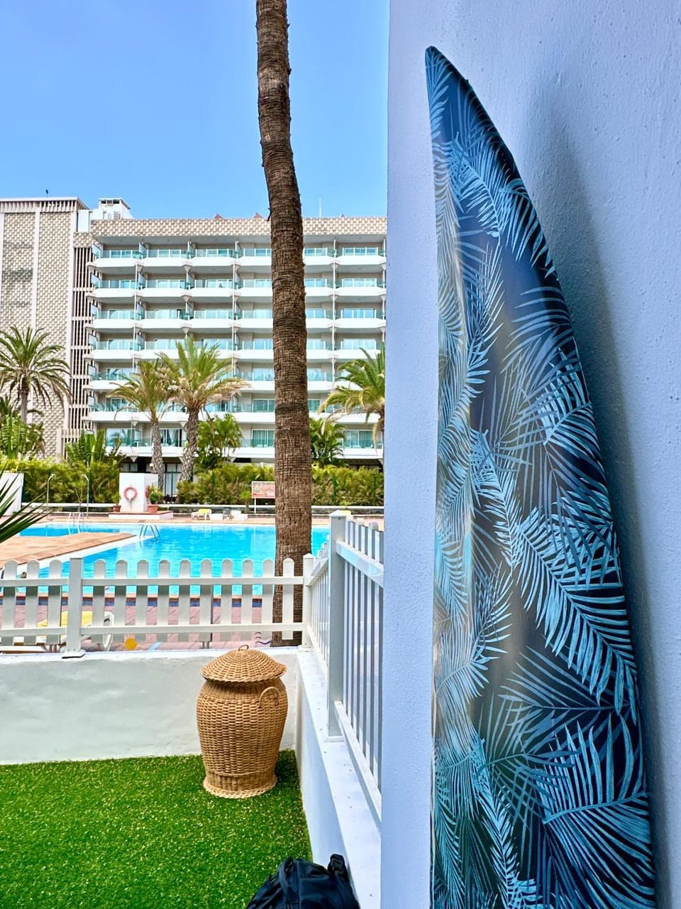 Balcony/Terrace, Balcony/Terrace, Pool view, Pool view, Swimming pool