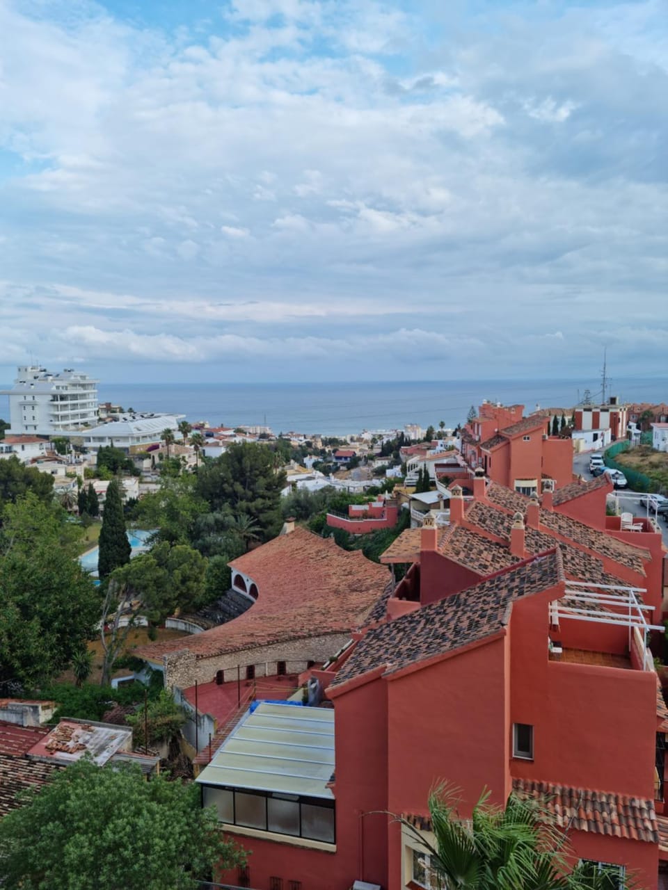 Neighbourhood, Location