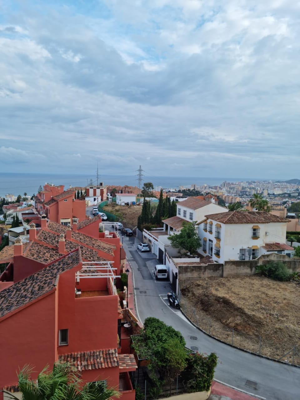 Neighbourhood, Natural landscape, City view, Sea view, Street view