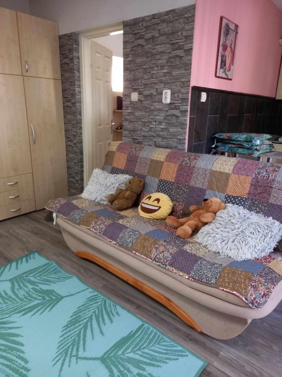 Property building, Bed