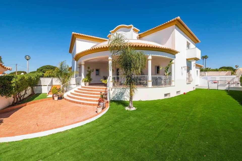 Villa Cavi Villa in Olhos de Água