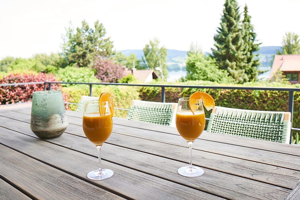 Balcony/Terrace, Decorative detail