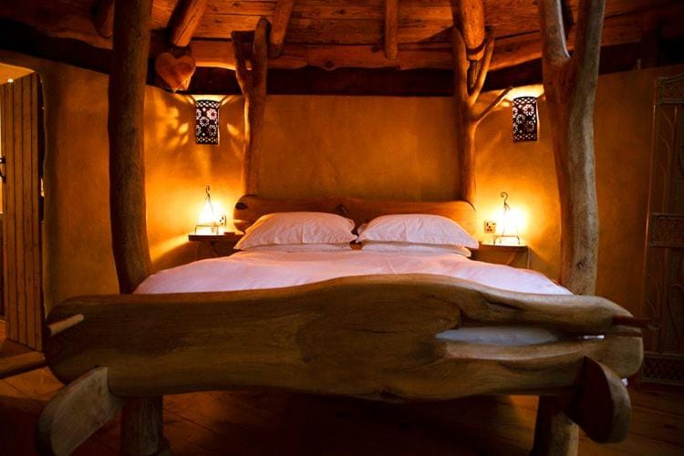 Little Hollows Glamping Chalet in Malvern Hills District