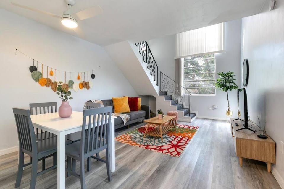 Loft style 1b Apt , Fast Wi-Fi Virg14 Apartment in Miami Springs