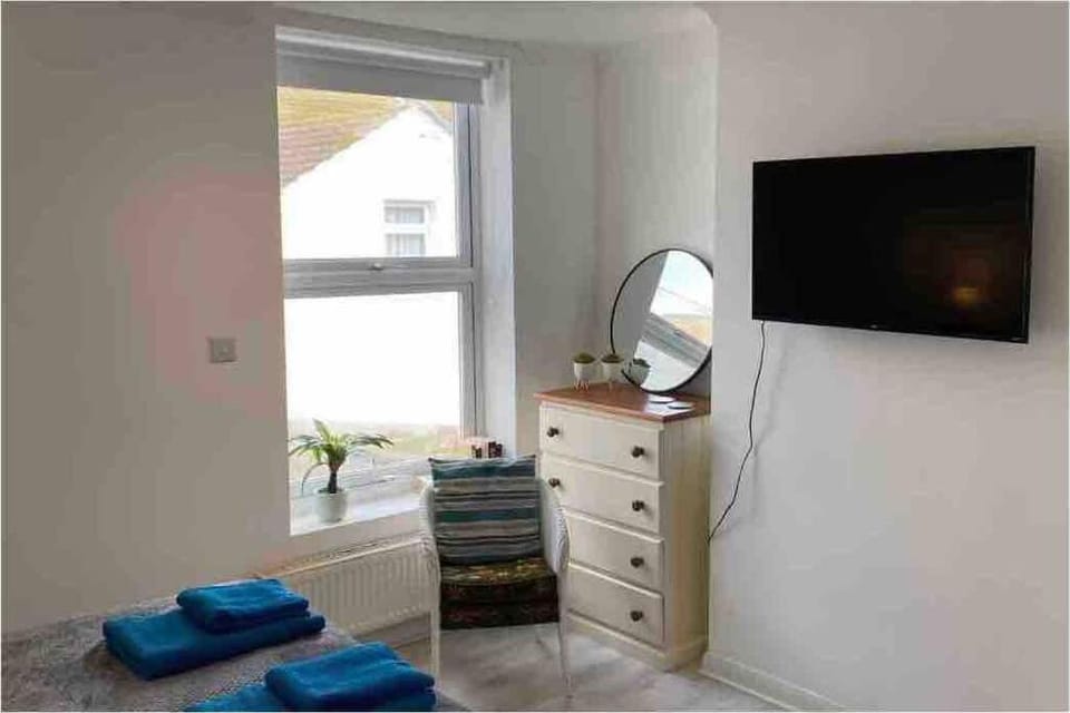 Seaside studio Apartment in Worthing