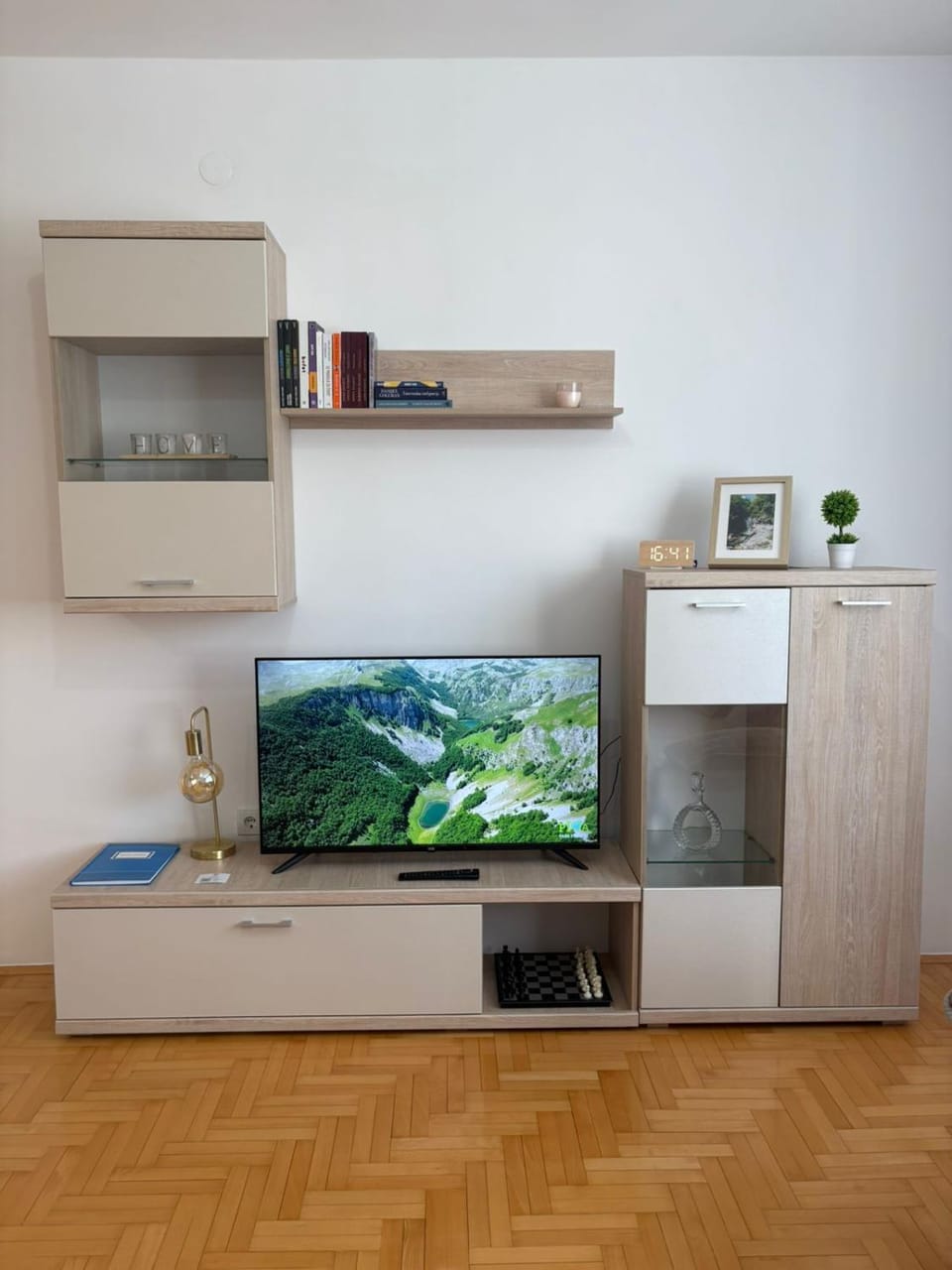Library, TV and multimedia