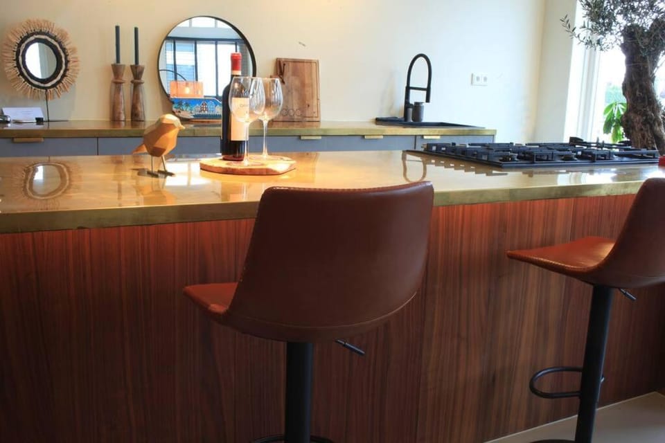 Luxury Harbour Suite With Free Parking Apartment in North Holland (province)
