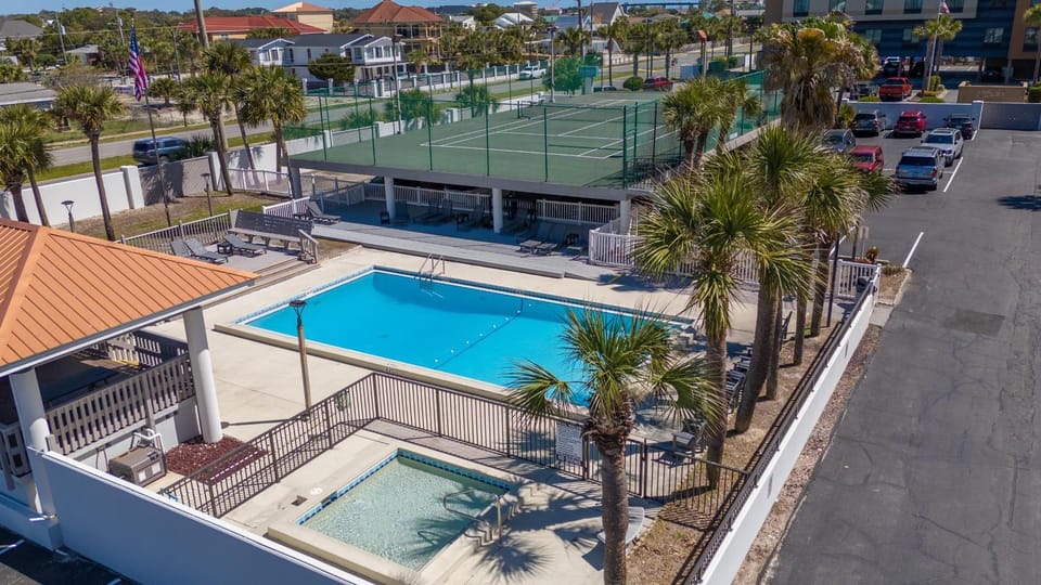 412 Surf Dweller by Alicia Hollis Realtor Rentals - Open March 16th Week House in Okaloosa Island