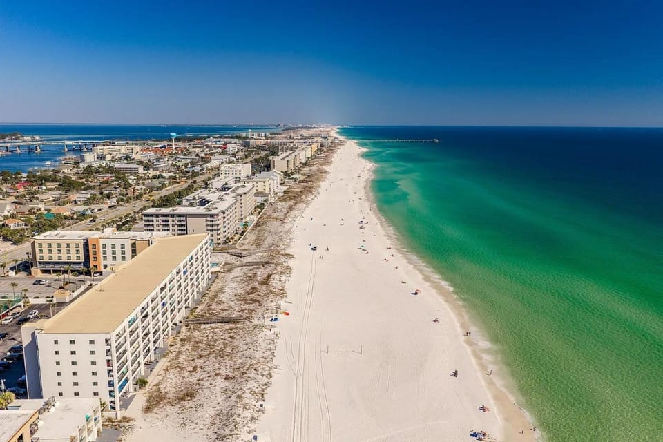 609 Surf Dweller by Alicia Hollis Realtor Rentals - Open March 16th Week House in Okaloosa Island