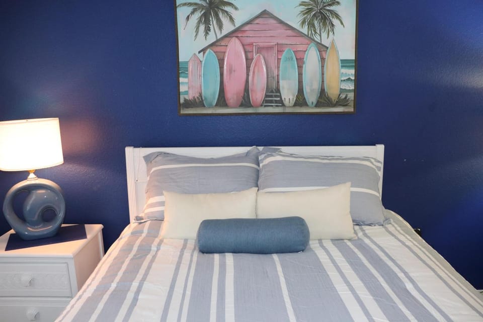 2004 Islander Beach Resort by Alicia Hollis Rentals - Open March 1st House in Okaloosa Island