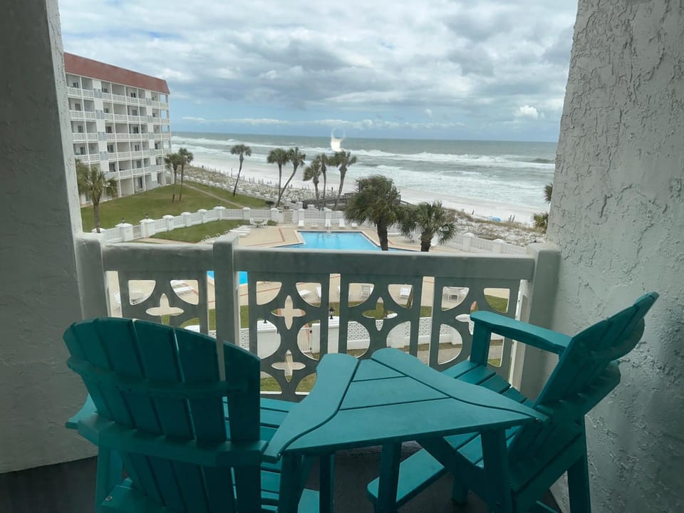 445 El Matador by Alicia Hollis Realtor Rentals - Open Mar 16th for 6 Nights House in Okaloosa Island