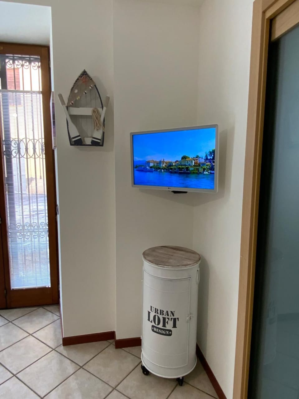 Casa del Corso Apartment in Intra