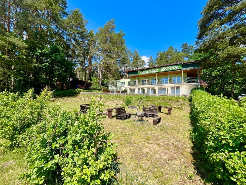 Property building, Spring, Day, Natural landscape, Garden, Garden view