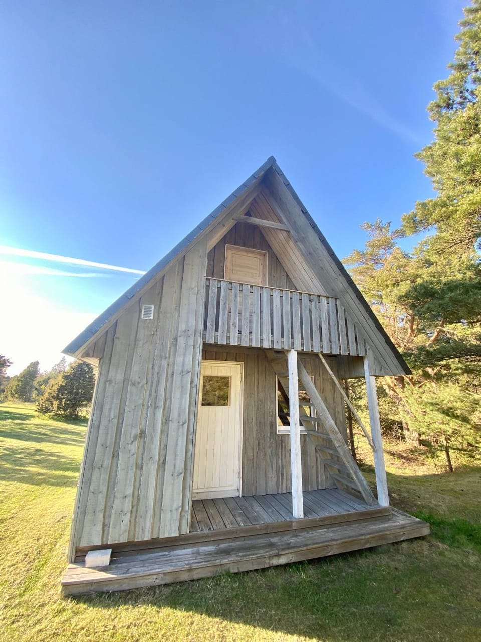 Property building, Day