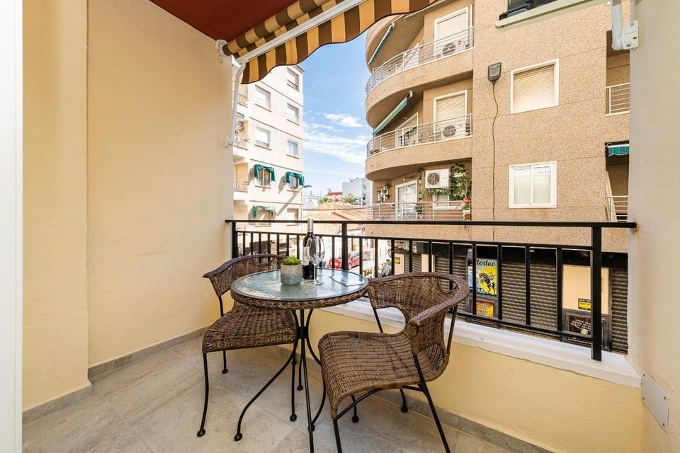 View (from property/room), Balcony/Terrace, Balcony/Terrace, Dining area