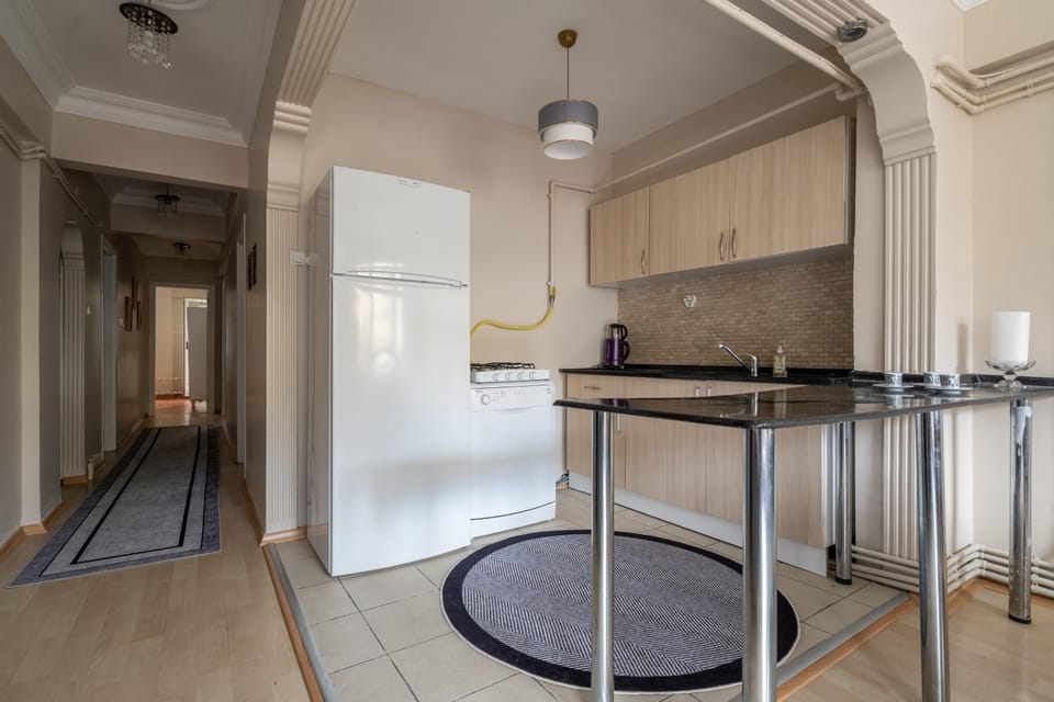 Kitchen or kitchenette, oven, stove