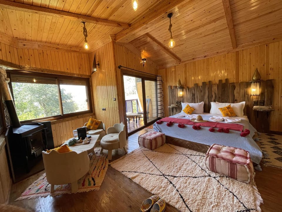 Photo of the whole room