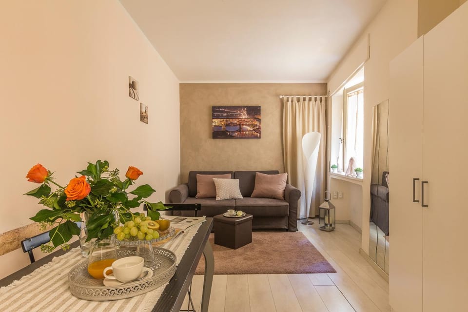 Living room, Dining area, Bedroom