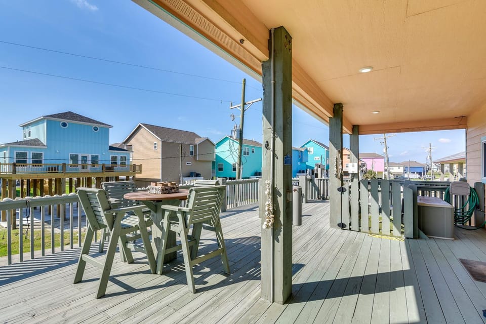 Ocean-View Balcony! Coastal Haven in Crystal Beach House in Bolivar Peninsula