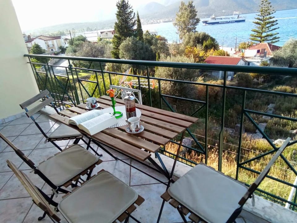 Captain's panoramic sea view Apartment in Sami