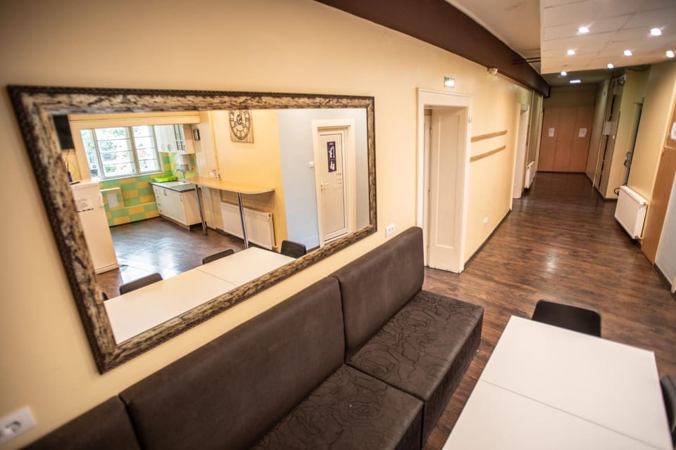 Communal lounge/ TV room, Living room